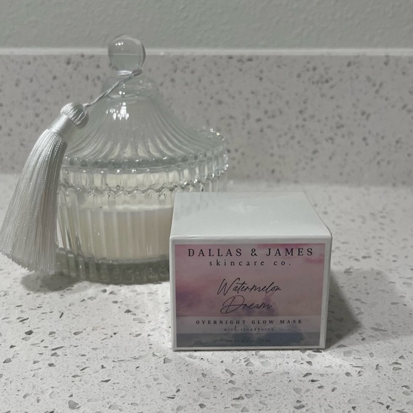 Dallas & James Skincare Co. Watermelon Dream Overnight Glow Mask full size - Picture 10 of 10